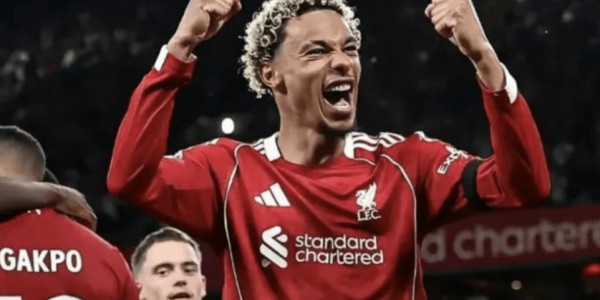 1月8日：利物浦狙击阿森纳